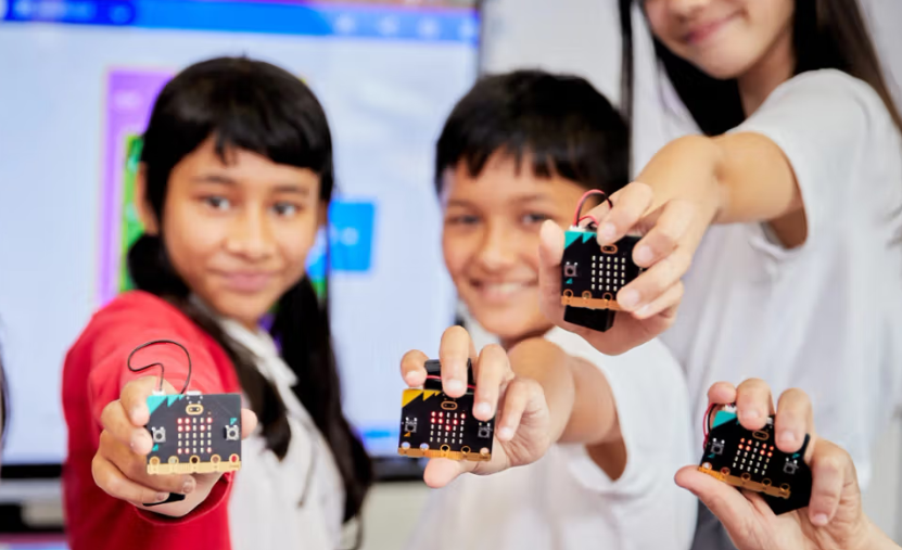 kids_microbit
